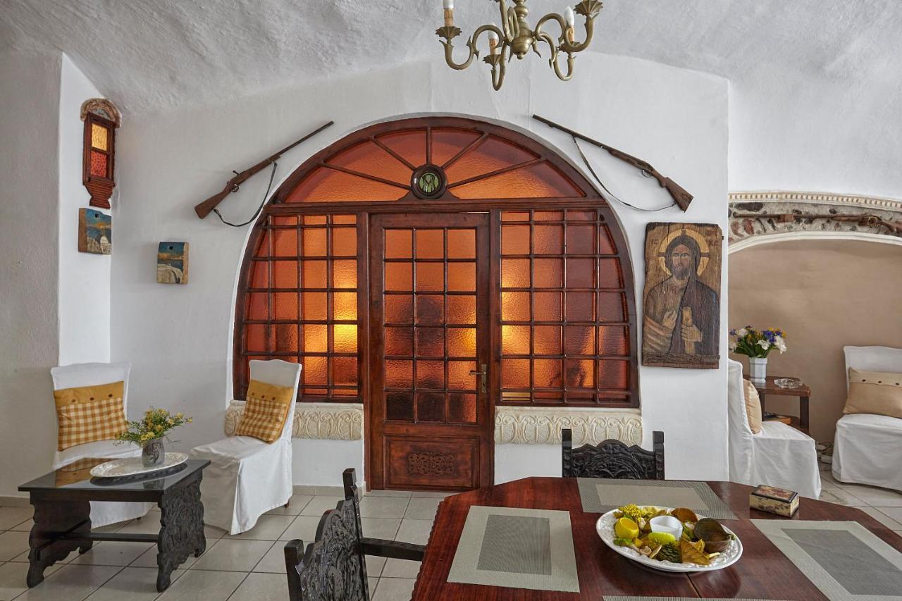 Santorini Cave Houses Vóthon Exterior foto